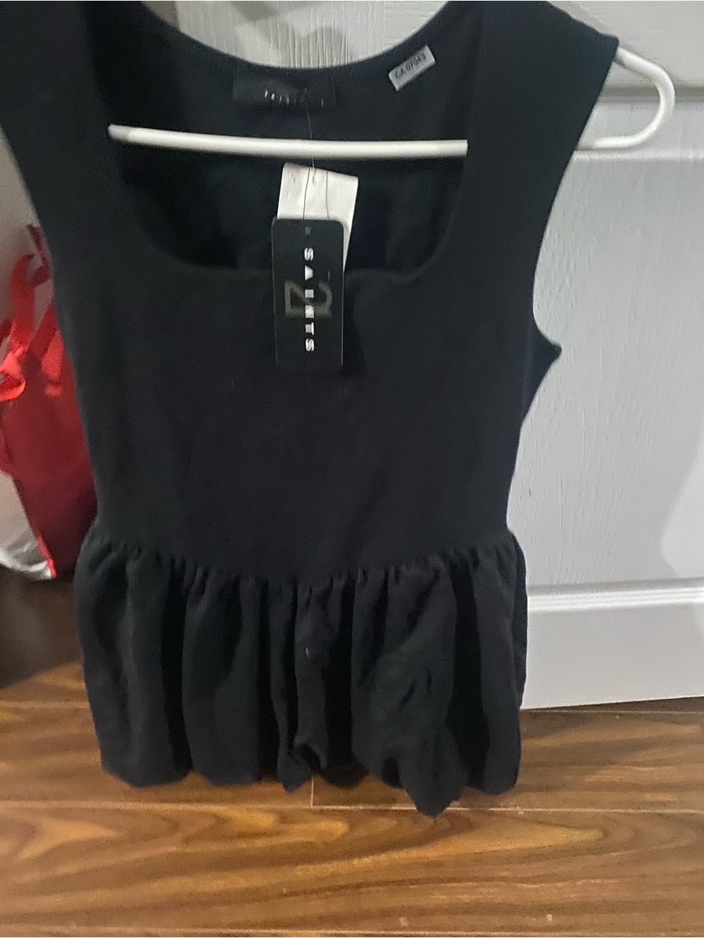 Sleeveless dress